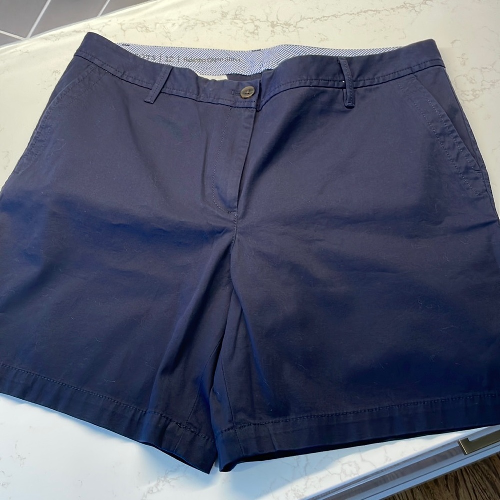 NWOT Talbots Relaxed Chino Short